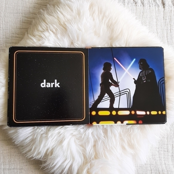 STAR WARS Epic Yarns board book - Picture 3 of 4